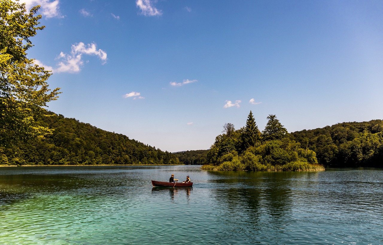 承德避暑山庄及周边深度游指南，解锁清朝皇帝的夏日秘境